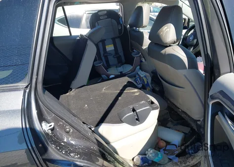 2021 Toyota Rav4 Xle из США, поврежденный, VIN 2T3W1RFVXMC152238